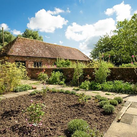 All Hallows Farmhouse Hotel Wimborne Saint Giles Exterior photo